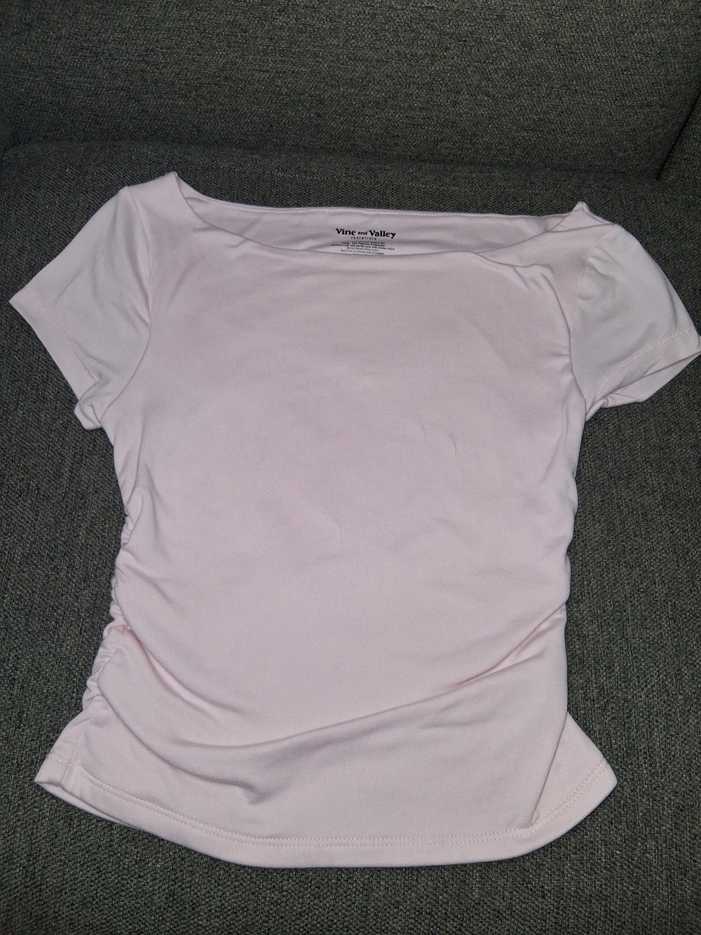Vine and Valley Essentials Ruched Short Sleeve Top in Pink Size Medium